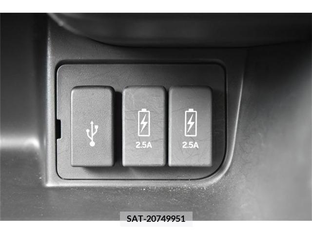 Honda N BOX CUSTOM 2019-10 279213-16