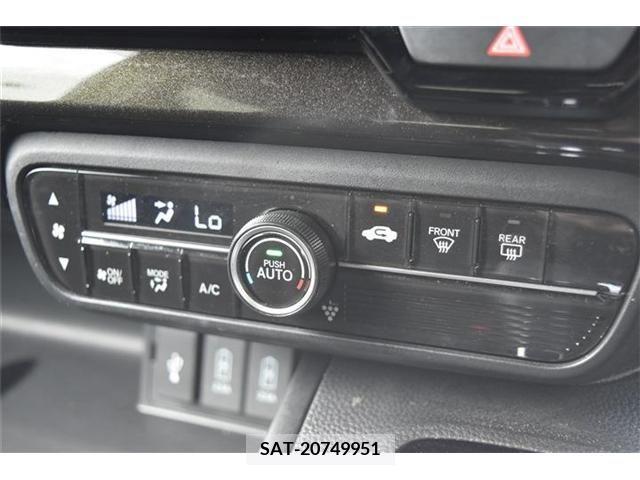 Honda N BOX CUSTOM 2019-10 279213-13