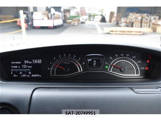 Honda N BOX CUSTOM 2019-10 279213-8