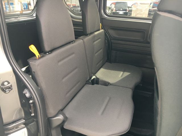 Honda N-VAN 2019-03 12449-9