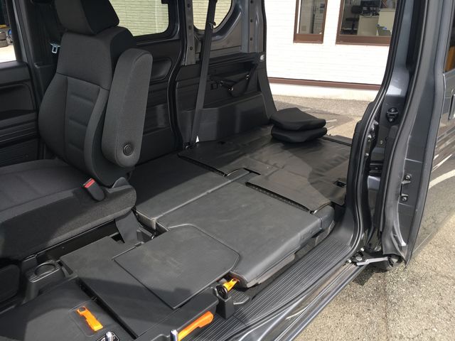 Honda N-VAN 2019-03 12449-14
