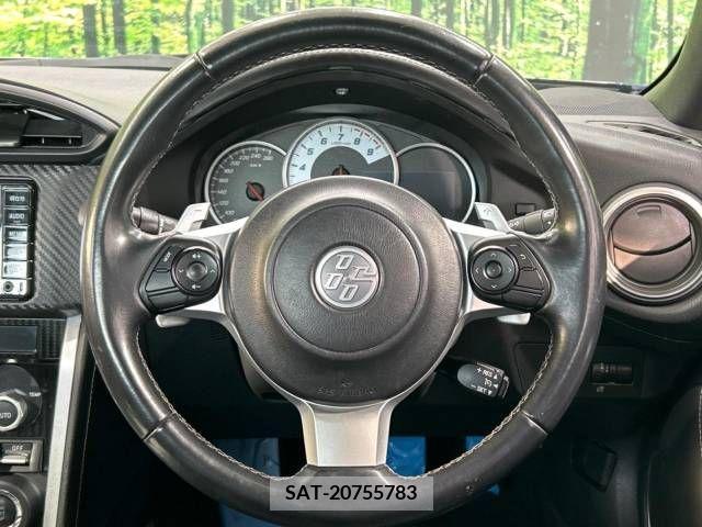 Toyota 86 2016-11 226831-11