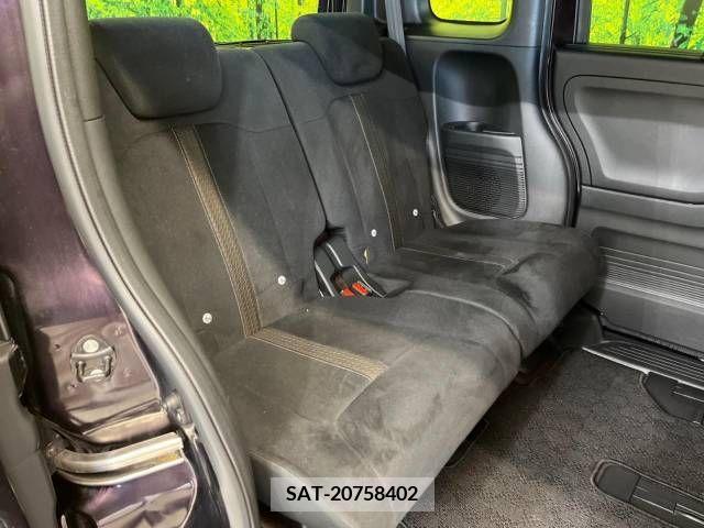 Honda N BOX CUSTOM 2017-09 205805-9