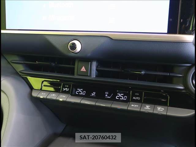 Toyota CROWN 2022-10 203383-14