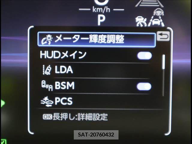 Toyota CROWN 2022-10 203383-8