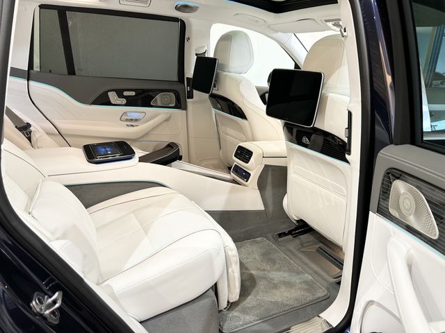 Mercedes Benz GLS-CLASS 2022-08 7969-10