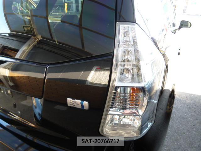 Toyota PRIUS ALPHA 2012-03 256919-8