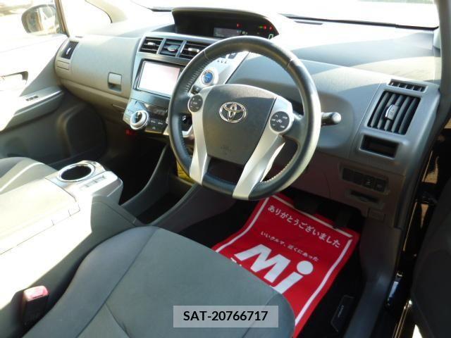 Toyota PRIUS ALPHA 2012-03 256919-1