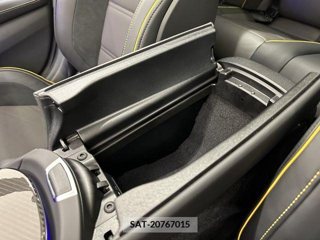 Amg E-CLASS 2023-01 260344-14
