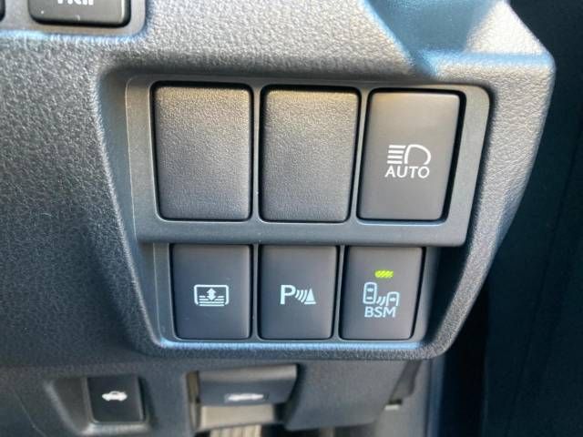 Lexus IS 2018-07 193236-5