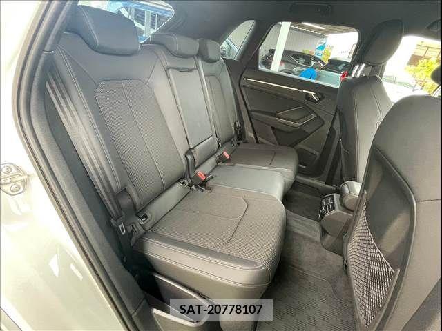 Audi Q3 2021-03 292793-5