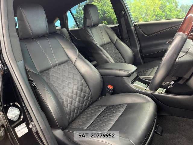 Toyota HARRIER 2016-01 271218-8