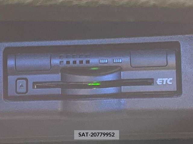 Toyota HARRIER 2016-01 271218-7