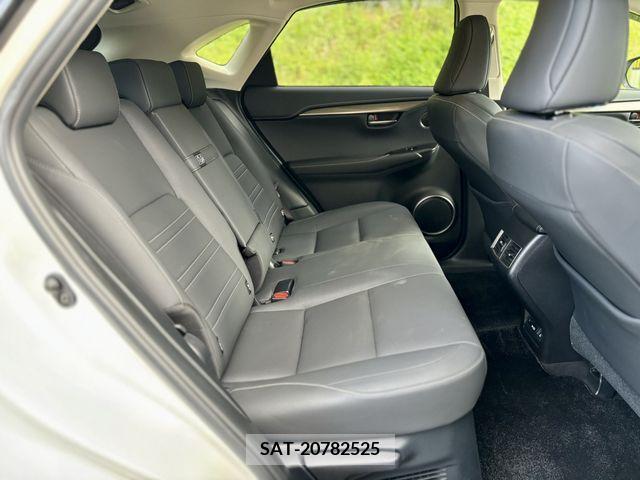 Lexus NX 2018-07 275737-12