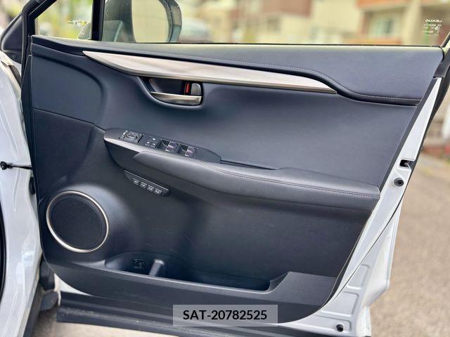 Lexus NX 2018-07 275737-16