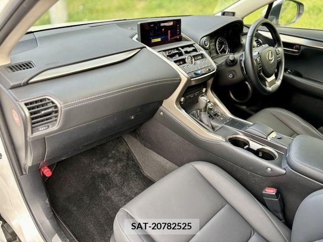Lexus NX 2018-07 275737-9