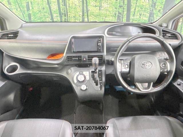 Toyota SIENTA 2018-07 347855-1
