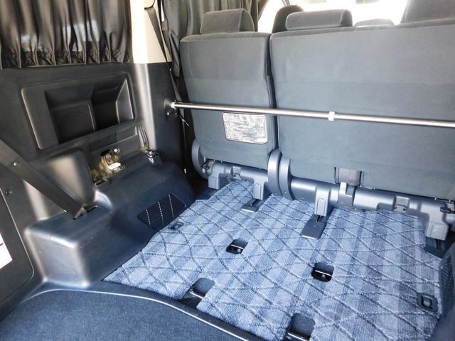 Toyota NOAH 2010-09 1090-25