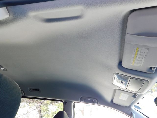 Toyota NOAH 2010-09 1090-16