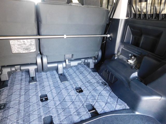 Toyota NOAH 2010-09 1090-26