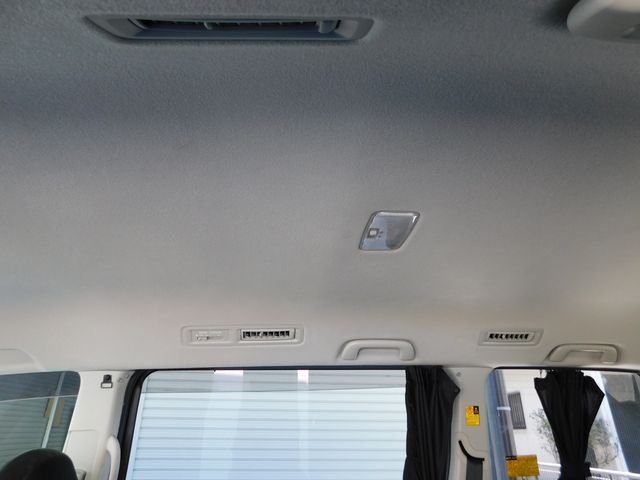 Toyota NOAH 2010-09 1090-19