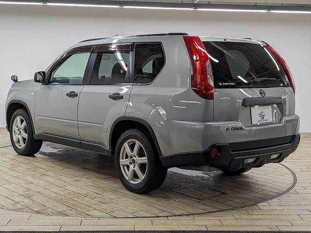 Nissan X-TRAIL 2011-03 182172-16