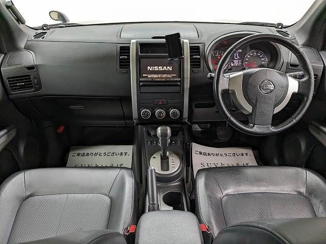 Nissan X-TRAIL 2011-03 182172-1