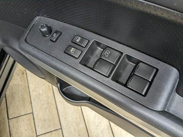 Nissan X-TRAIL 2011-03 182172-8