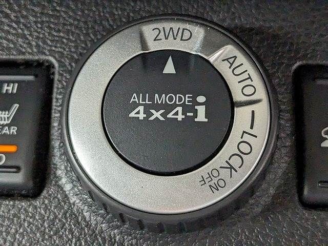 Nissan X-TRAIL 2011-03 182172-7