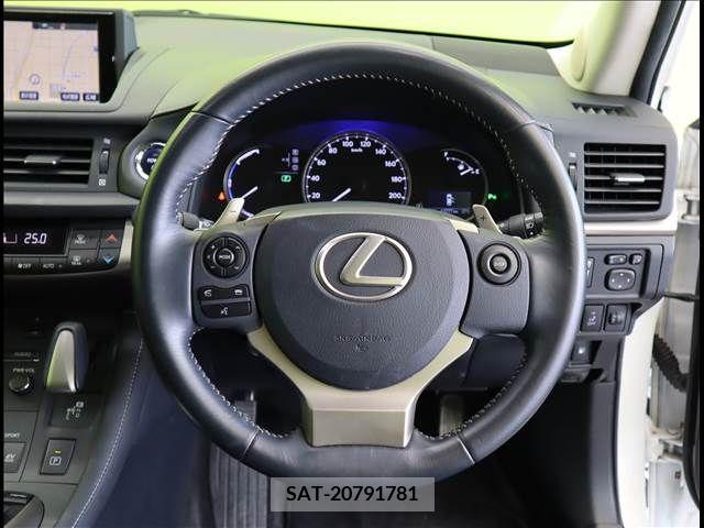 Lexus CT 2014-12 322671-7