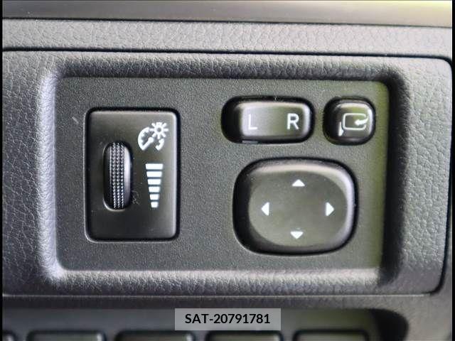 Lexus CT 2014-12 322671-15