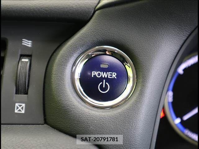 Lexus CT 2014-12 322671-12