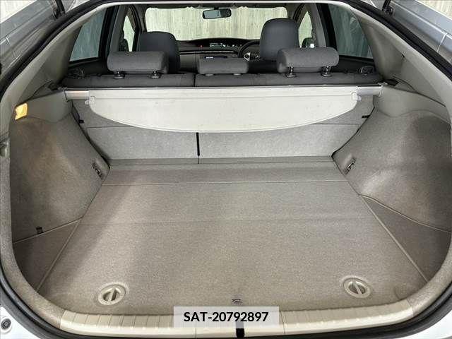 Toyota PRIUS 2011-08 366611-19