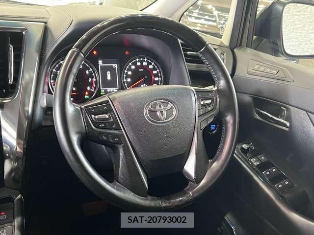 Toyota VELLFIRE 2018-02 369852-18