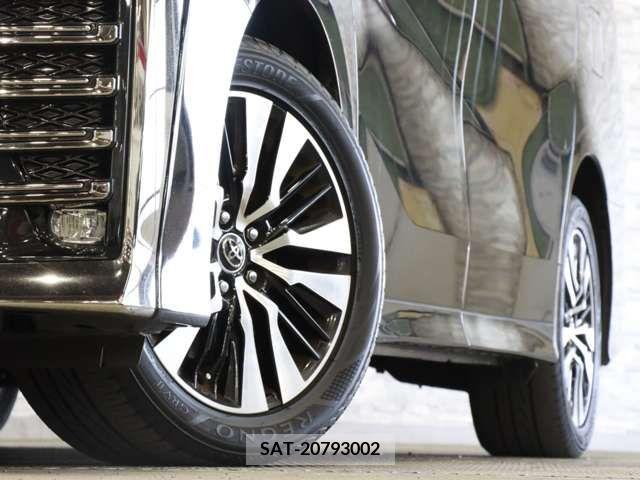 Toyota VELLFIRE 2018-02 369852-15