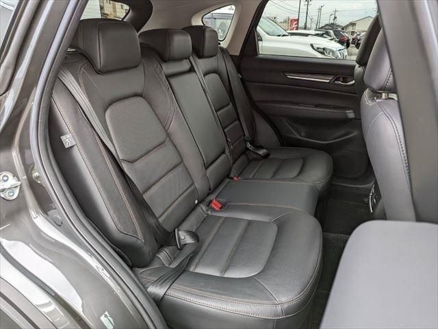 Mazda CX-5 2017-03 21573-20