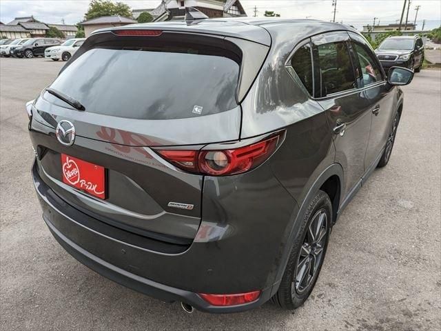 Mazda CX-5 2017-03 21573-4