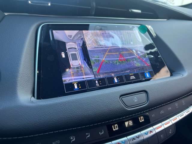 Cadillac XT4 2023-02 9834-14