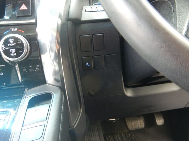 Toyota ALPHARD HYBRID 2015-11 7440-9