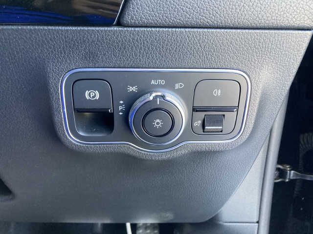 Mercedes Benz B-CLASS 2021-05 5445-8