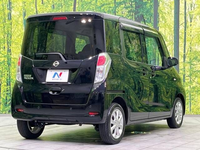 Nissan DAYZ ROOX 2018-10 16607-17