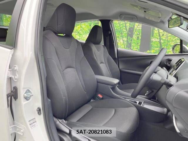 Toyota PRIUS 2021-05 322476-9