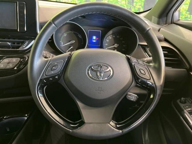 Toyota C-HR 2018-09 184195-12