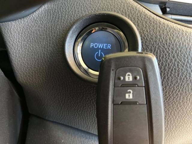 Toyota C-HR 2018-09 184195-7