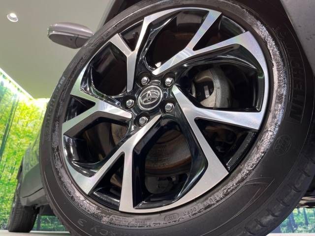 Toyota C-HR 2018-09 184195-14