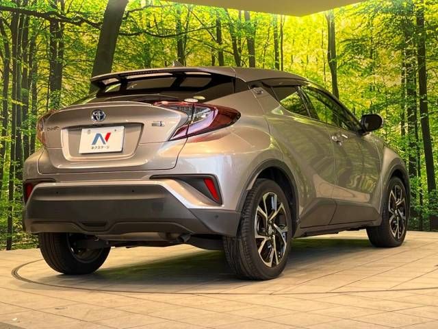 Toyota C-HR 2018-09 184195-18