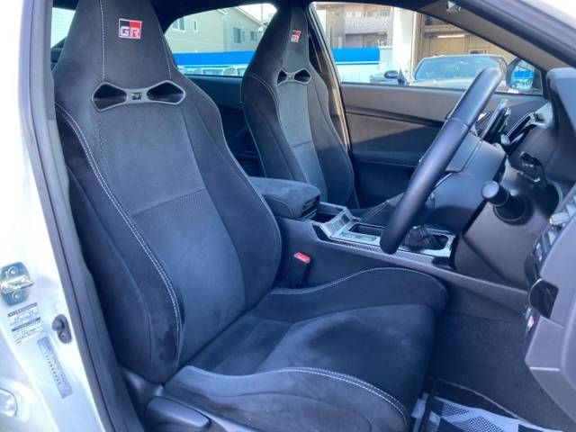 Toyota MARK X 2019-07 192628-6