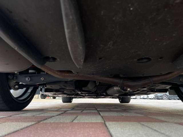 Toyota MARK X 2019-07 192628-17