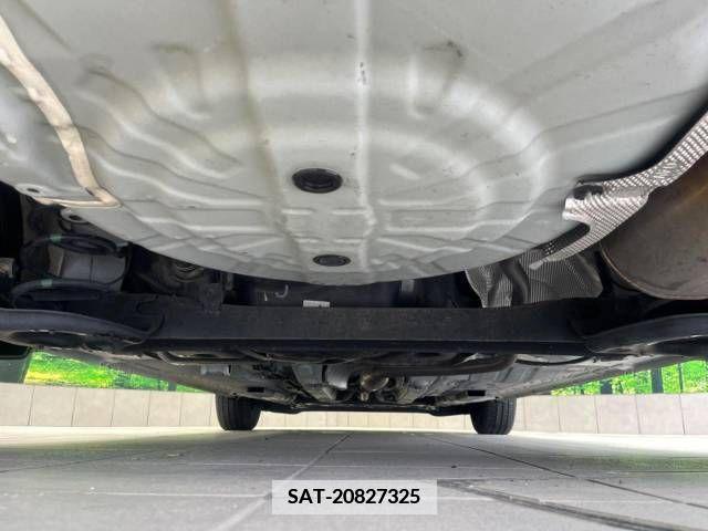 Nissan NOTE 2017-09 379961-19