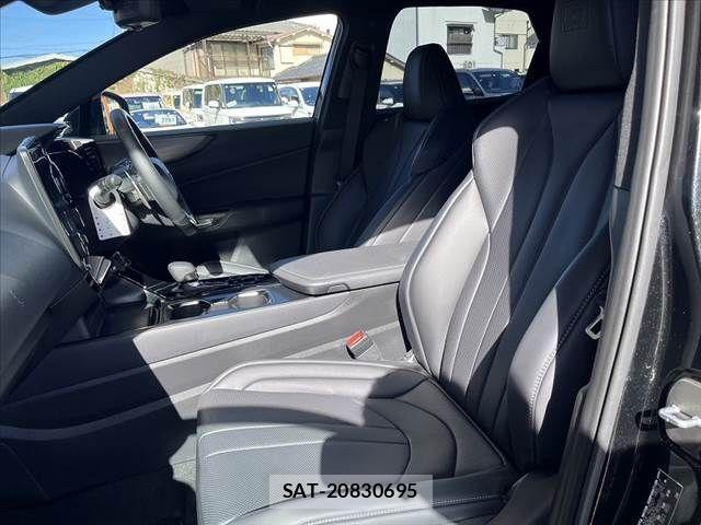 Lexus NX 2023-07 441127-17